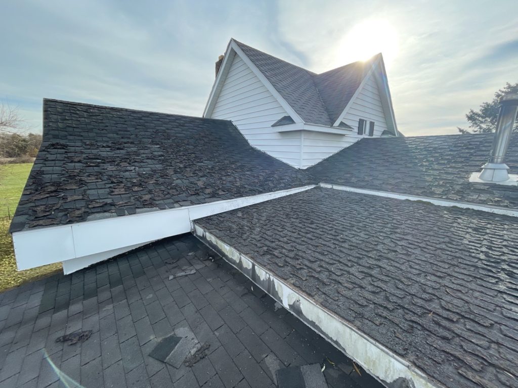 a roof long past it's life. what to look for when a roof needs replacement
